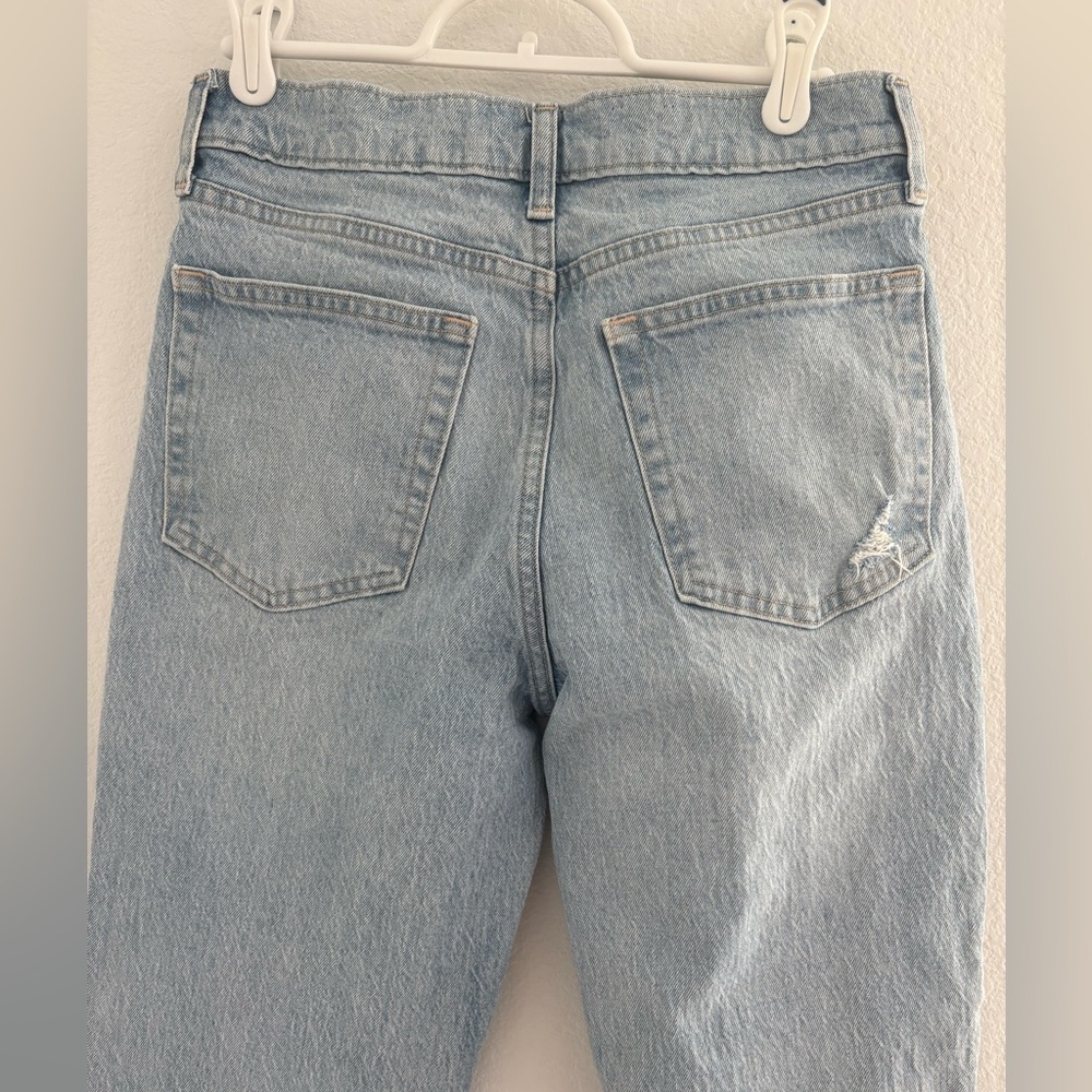 GAP Denim Cheeky Straight High Rise Jeans Light Wash - Picture 7 of 11